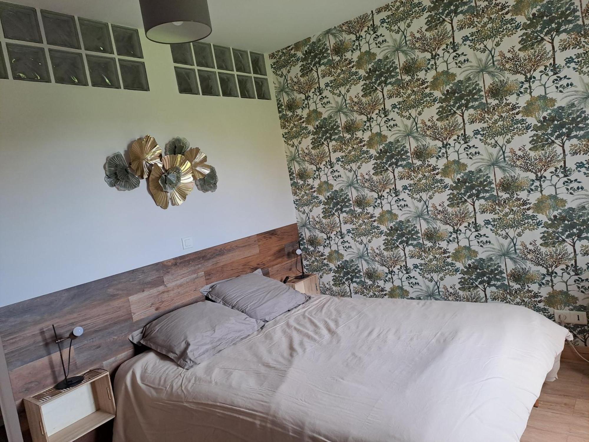 L'Ile Verte Chambre Avec Salle De Bain Privee Champagnac  Esterno foto